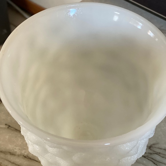 Organic Shape Vase - Picture 2 of 4